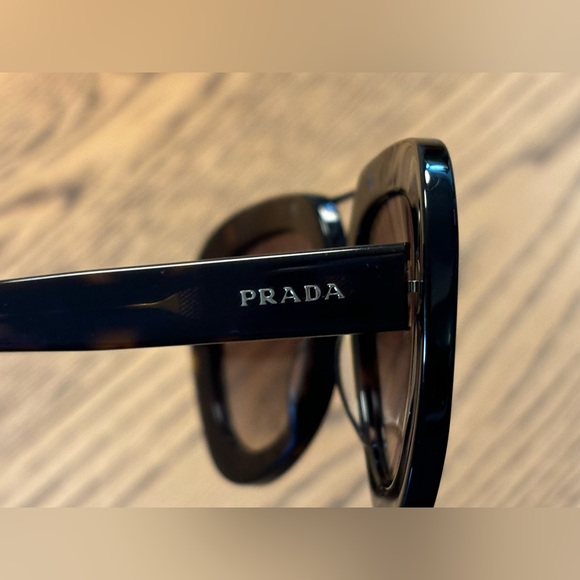 Prada SPR 28R 2AU3DO Oversized aviator Sunglasses - Picture 8 of 13